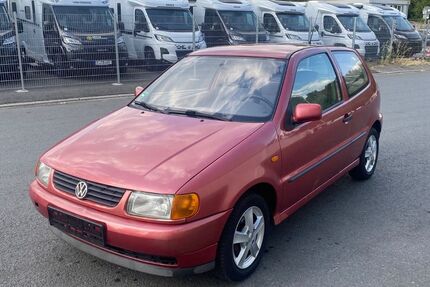 VW Polo 94.000 km 1.599 &euro; Essen 45309
