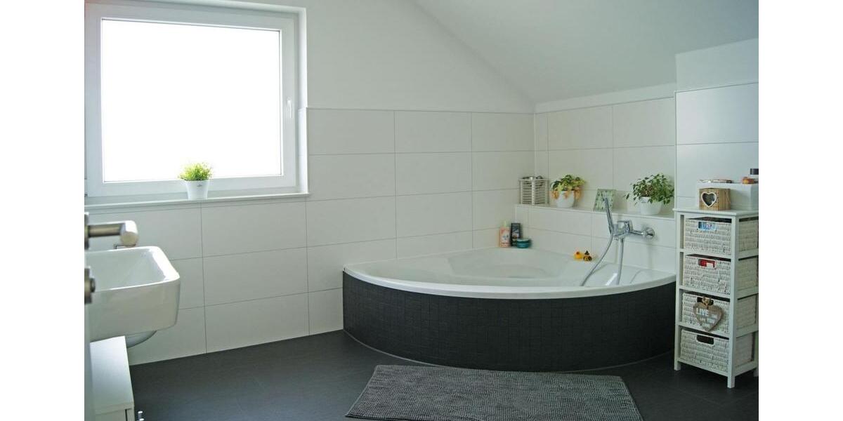 Einfamilienhaus Bochum Werne - 4.5 Zimmer, 141 m&sup2;, 2.200&euro; | Angebot:26006006