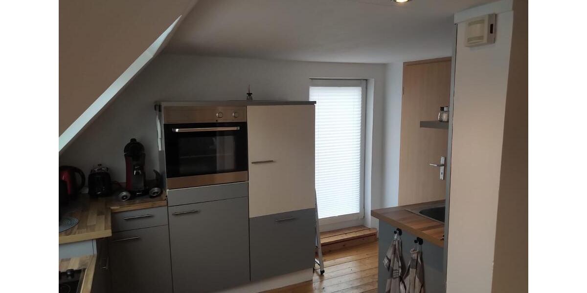 Dachgeschoßwohnung Dortmund Aplerbeck - 1 Zimmer, 28 m&sup2;, 390&euro; | Angebot:25975017