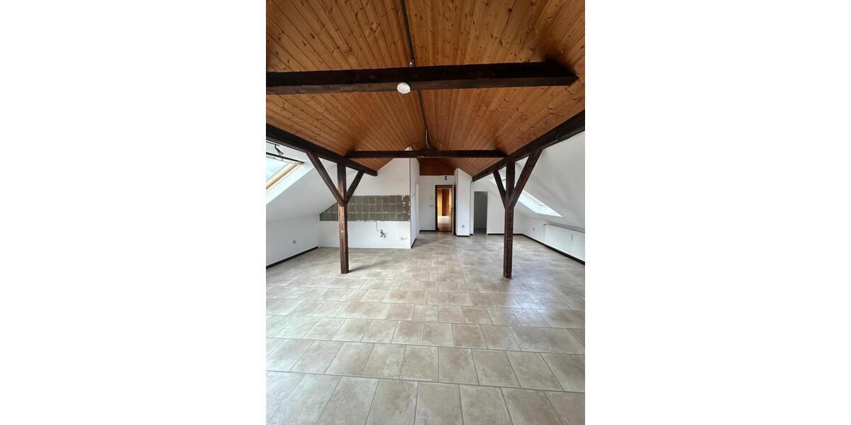 Dachgeschoßwohnung Herne Wanne-Bickern - 2 Zimmer, 75 m&sup2;, 450&euro; | Angebot:26001800