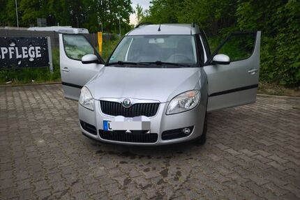Skoda Roomster 76.423 km 4.000 &euro; Kamen 59174