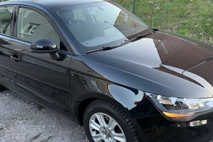 Audi A1 109.000 km 7.900 &euro; Schwerte 58239