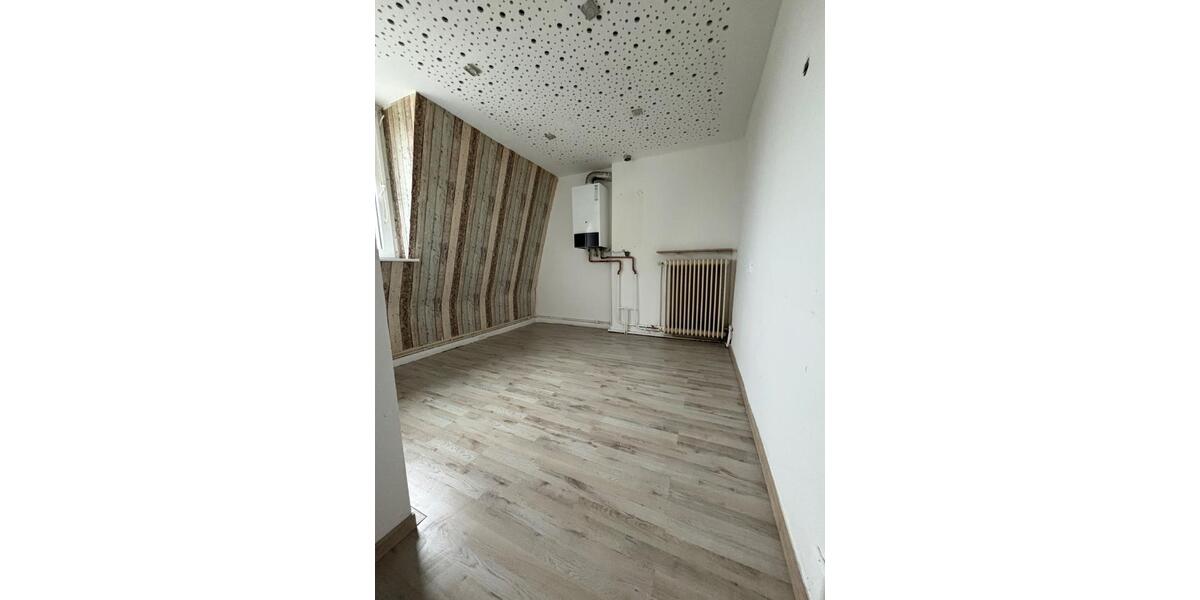 Dachgeschoßwohnung Hagen Hagen-Nord - 4 Zimmer, 94 m&sup2;, 750&euro; | Angebot:25417340