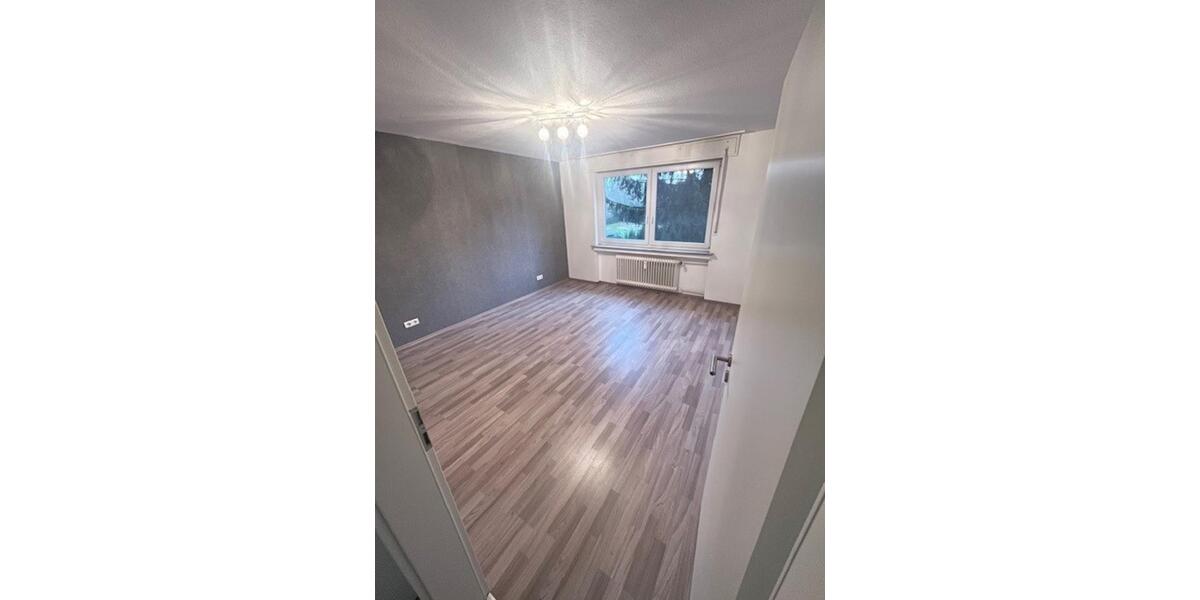 Etagenwohnung Bochum Bochum-Mitte - 2 Zimmer, 68 m&sup2;, 610&euro; | Angebot:25535333