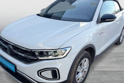 VW T-Roc 8.695 km 29.933 &euro; Dortmund 44141