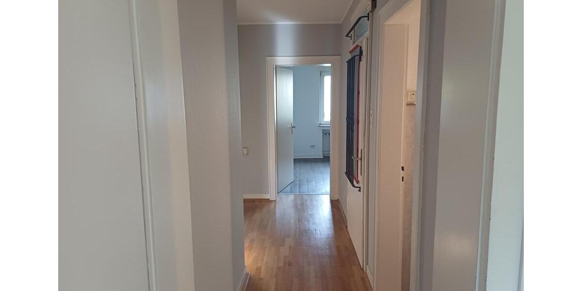 Erdgeschoßwohnung Essen Stadtbezirk VII - 3 Zimmer, 75 m&sup2;, 740&euro; | Angebot:25917615