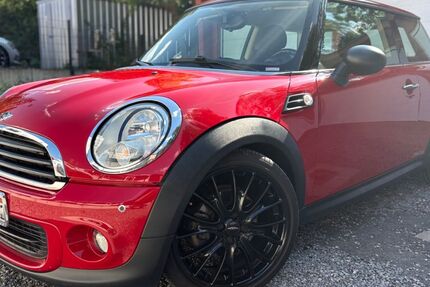 Mini ONE 77.000 km 5.499 &euro; Hagen 58099