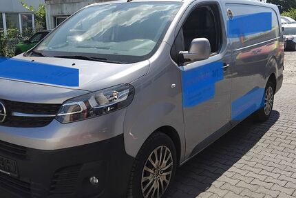 Opel Vivaro 191.000 km 8.900 &euro; Essen 45356