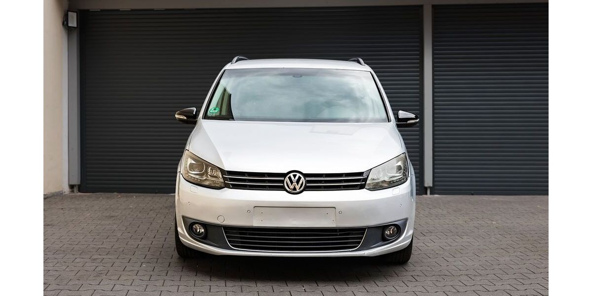VW Touran 283.000 km 6.200 &euro; Dortmund 44135