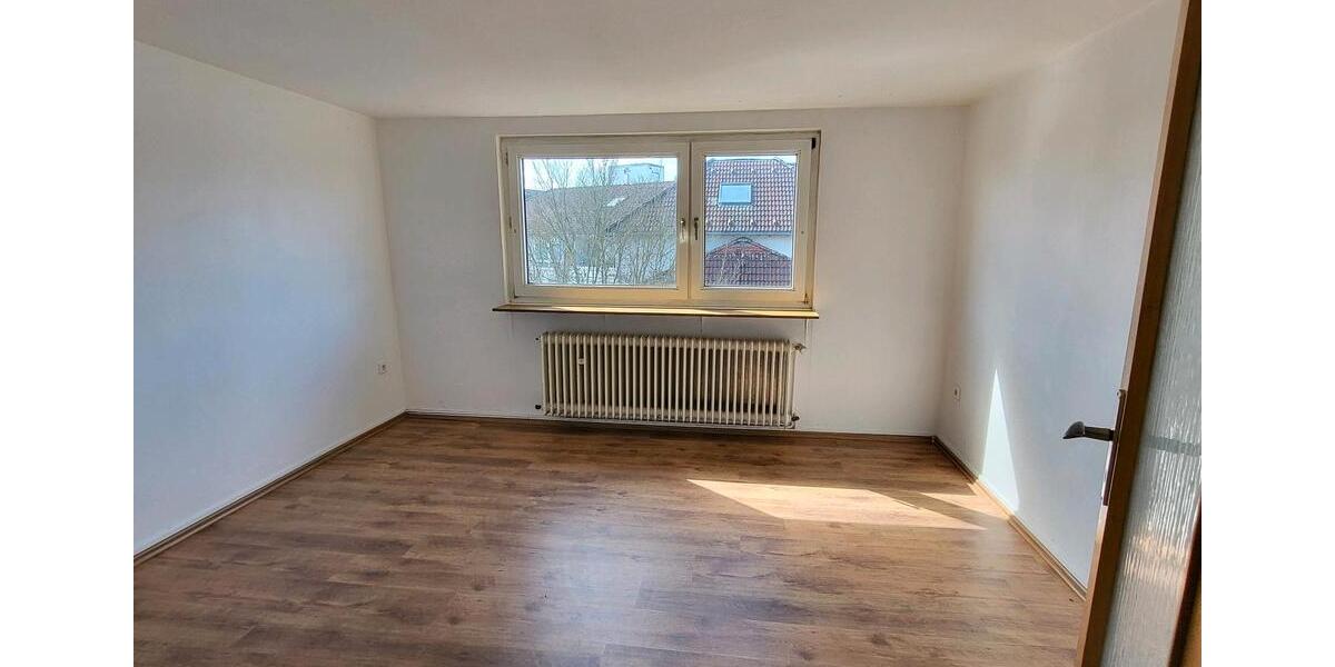 Etagenwohnung Herne Wanne-Bickern - 4 Zimmer, 70 m&sup2;, 710&euro; | Angebot:26237050
