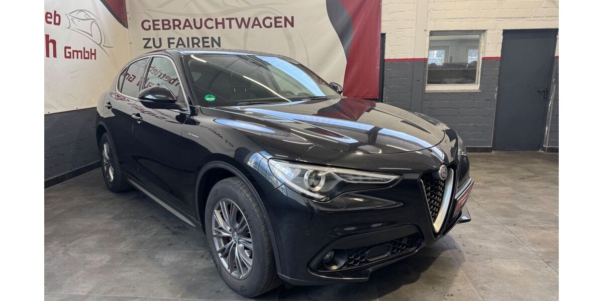 Alfa Romeo Stelvio 158.000 km 18.990 &euro; Castrop-Rauxel 44575