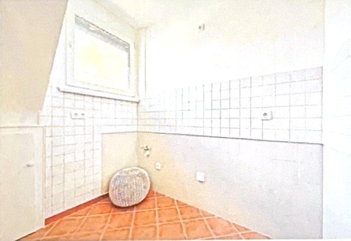Etagenwohnung Witten Annen - 3 Zimmer, 74 m&sup2;, 814&euro; | Angebot:26697843