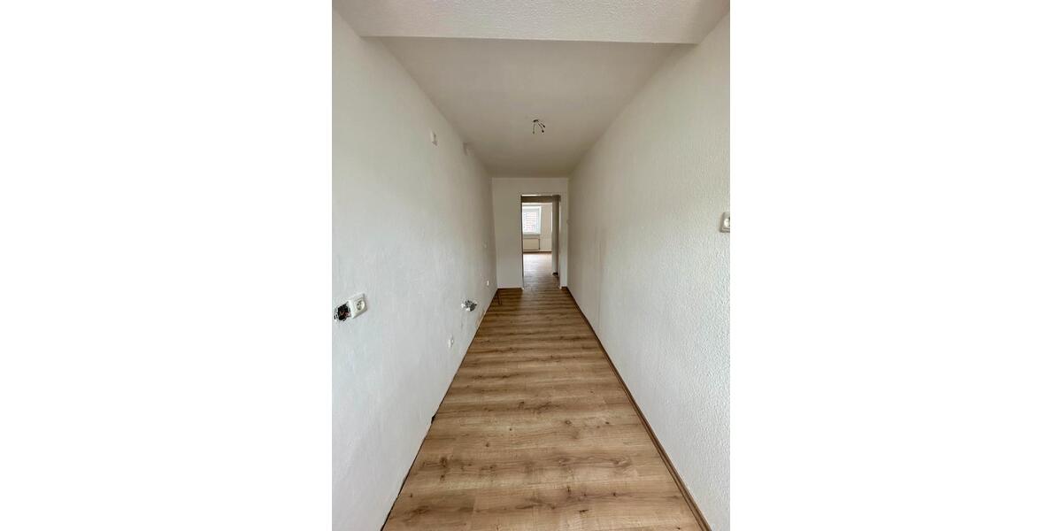 Dachgeschoßwohnung Hagen Hagen-Nord - 4.5 Zimmer, 93 m&sup2;, 149.000&euro; | Angebot:26125632