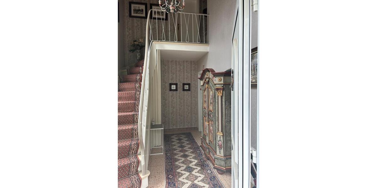 Einfamilienhaus Schwerte - 8 Zimmer, 292 m&sup2;, 599.000&euro; | Angebot:23711508