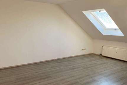 Wohnung Witten Witten-Mitte - 2 Zimmer, 67 m&sup2;, 381&euro; | Angebot:26098252