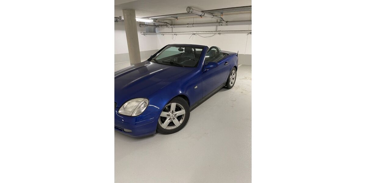 Mercedes-Benz 200 181.000 km 2.850 &euro; Castrop-Rauxel 44581