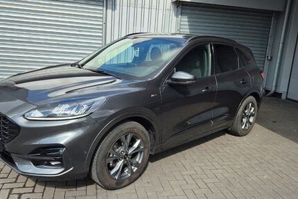 Ford Kuga 52.112 km 18.490 &euro; Datteln 45711