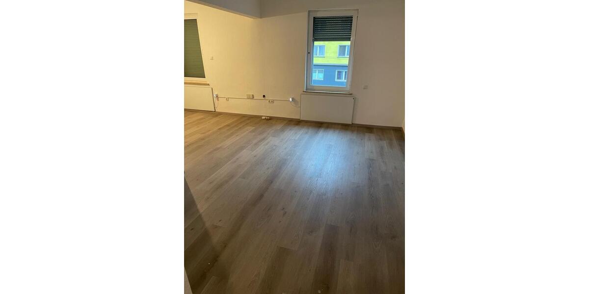 Etagenwohnung Essen Stadtbezirk IV - 3 Zimmer, 75 m&sup2;, 675&euro; | Angebot:25636028