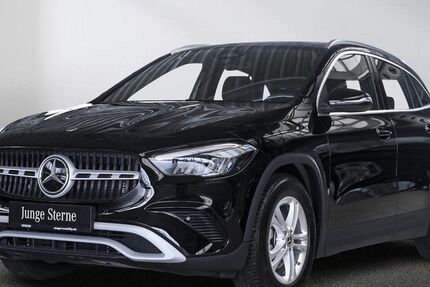 Mercedes-Benz GLA 200 10.718 km 35.470 &euro; Dortmund 44147