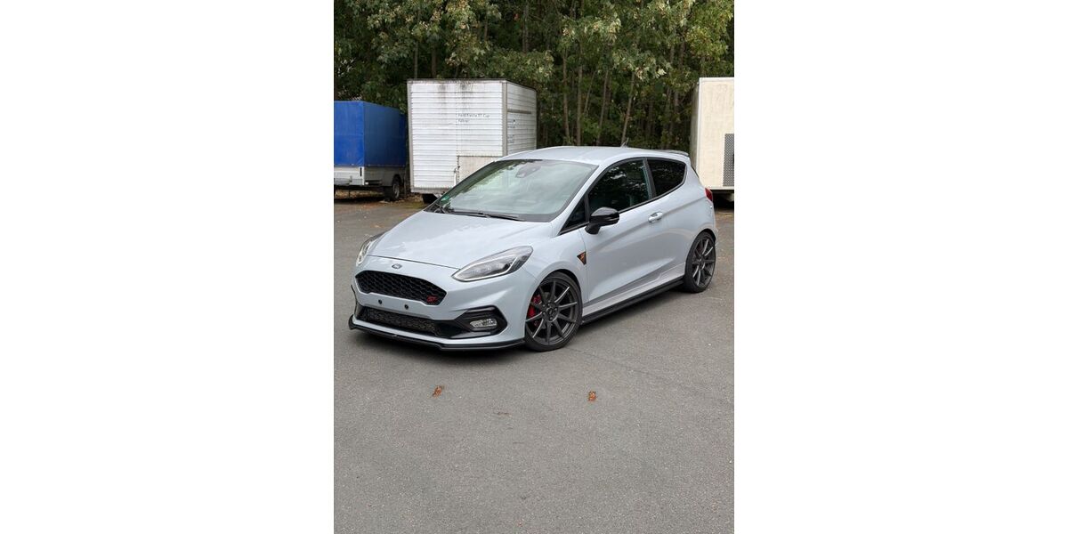 Ford Fiesta 82.300 km 16.990 &euro; Dortmund 44287