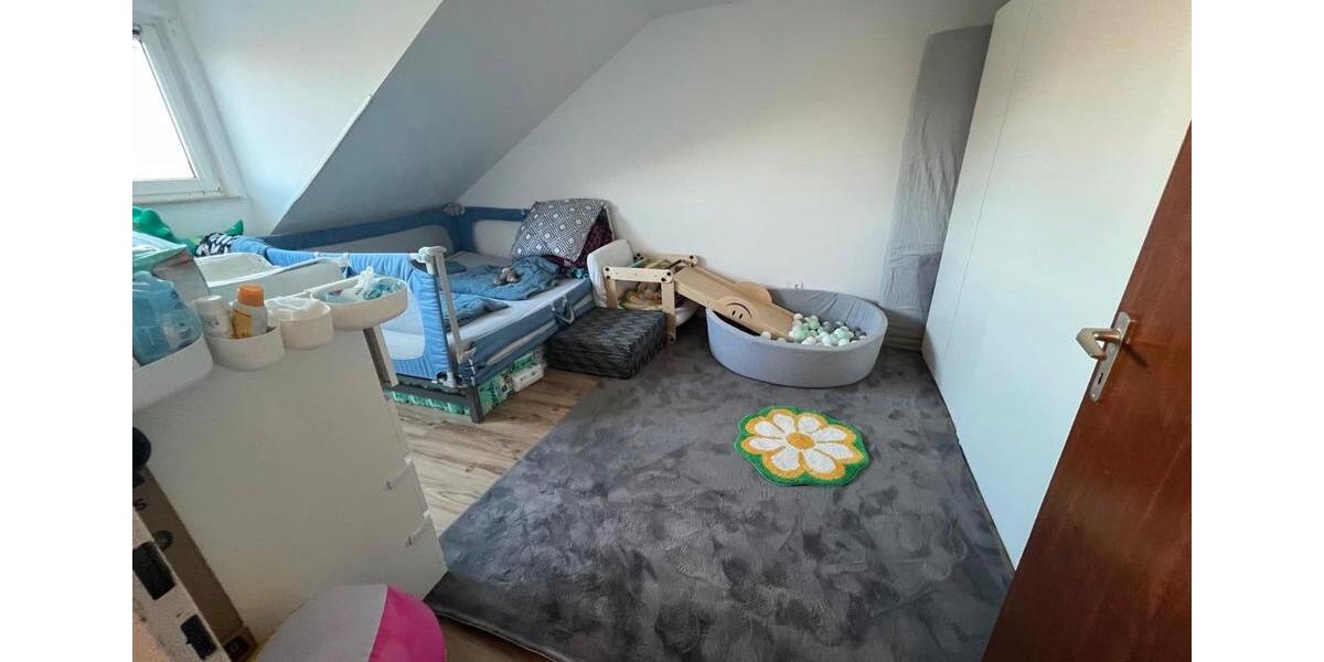 Dachgeschoßwohnung Sprockhövel - 3 Zimmer, 76 m&sup2;, 569&euro; | Angebot:26561763