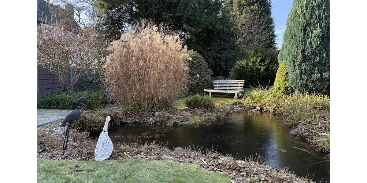 Erdgeschoßwohnung Gladbeck - 3 Zimmer, 135 m&sup2;, 1.300&euro; | Angebot:26021642