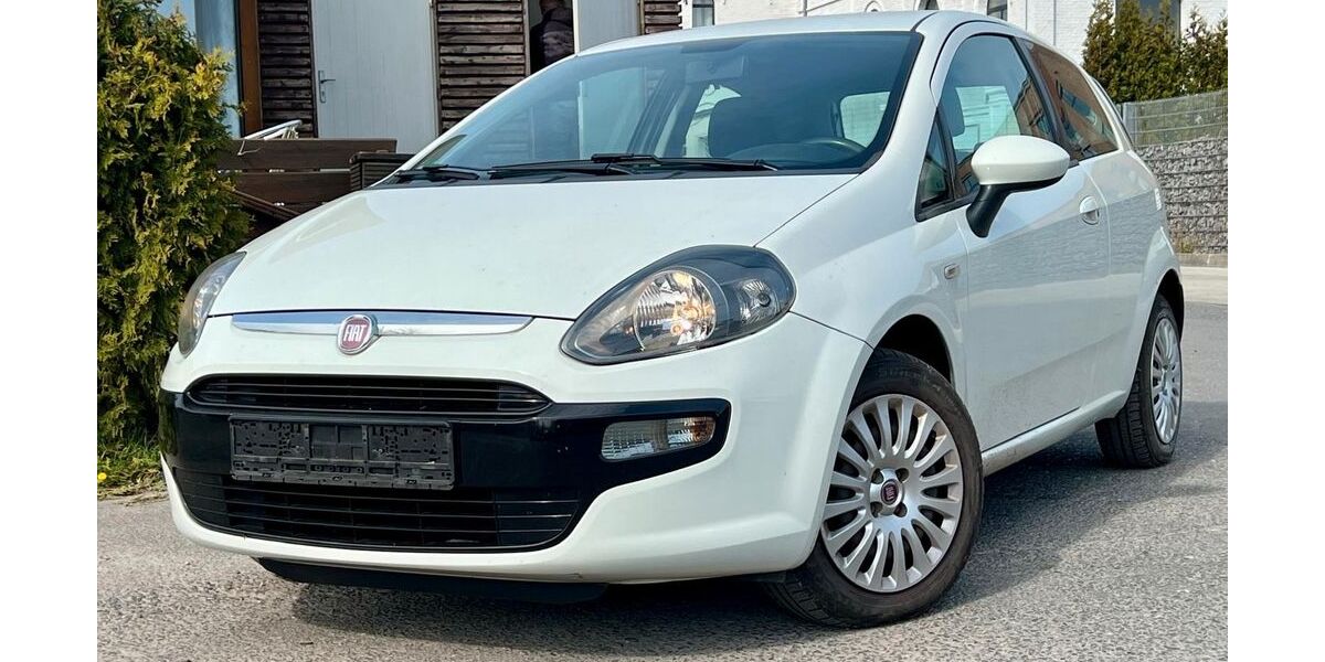 Fiat Punto Evo 121.296 km 2.950 &euro; Gelsenkirchen 45884