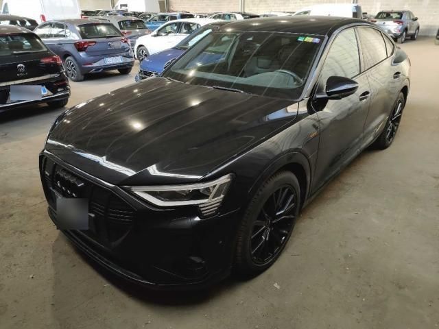 Audi e-tron 40.642 km 37.475 &euro; Hagen 58091