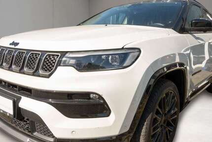 Jeep Compass 22.439 km 26.290 &euro; Gelsenkirchen 45881