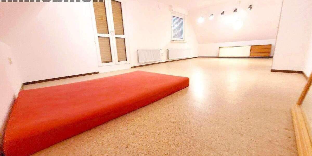 Mehrfamilienhaus, Wohnhaus Holzwickede - 5 Zimmer, 155 m&sup2;, 479.000&euro; | Angebot:26658255