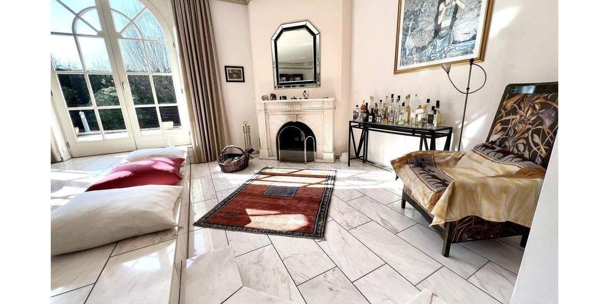 Einfamilienhaus Gladbeck Mitte - 9 Zimmer, 307 m&sup2;, 930.000&euro; | Angebot:25670854