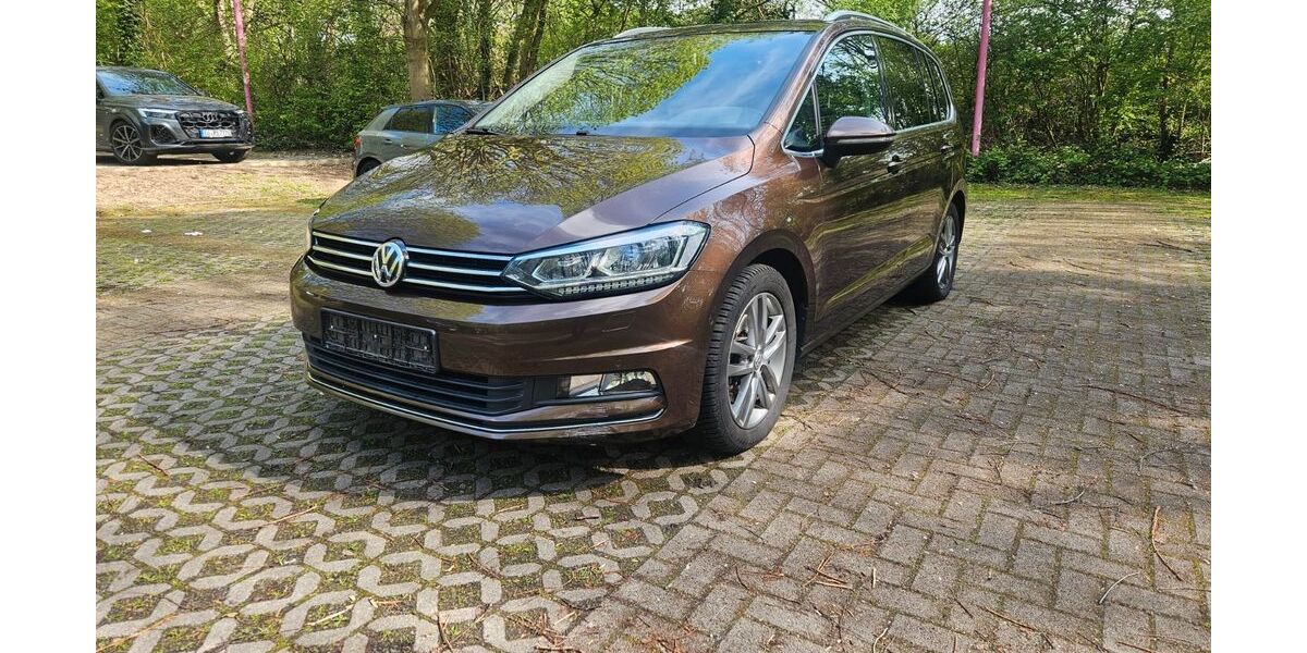 VW Touran 157.000 km 17.900 &euro; Dortmund - Dortmund-Applerbeck 44287