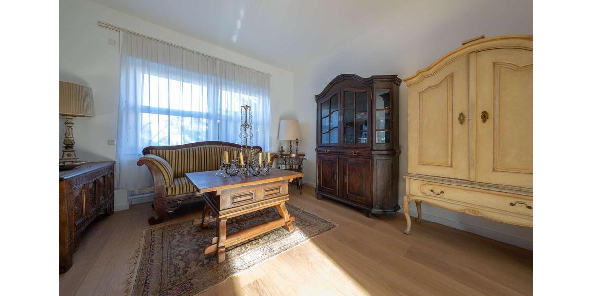 Einfamilienhaus Lünen Alstedde - 4 Zimmer, 210 m&sup2;, 2.160&euro; | Angebot:25656419