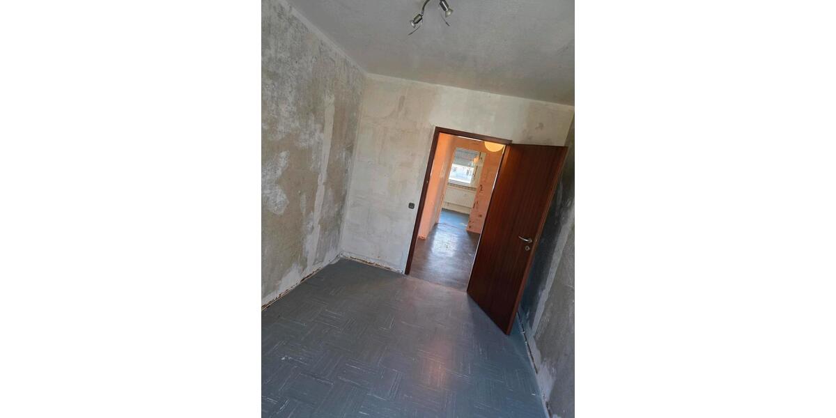 Etagenwohnung Schwerte - 3.5 Zimmer, 77 m&sup2;, 159.000&euro; | Angebot:25781377