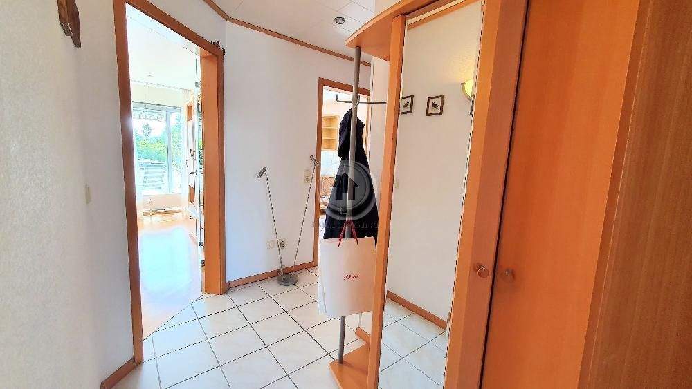 Etagenwohnung Hagen Hohenlimburg - 2 Zimmer, 75 m&sup2;, 154.000&euro; | Angebot:25671111