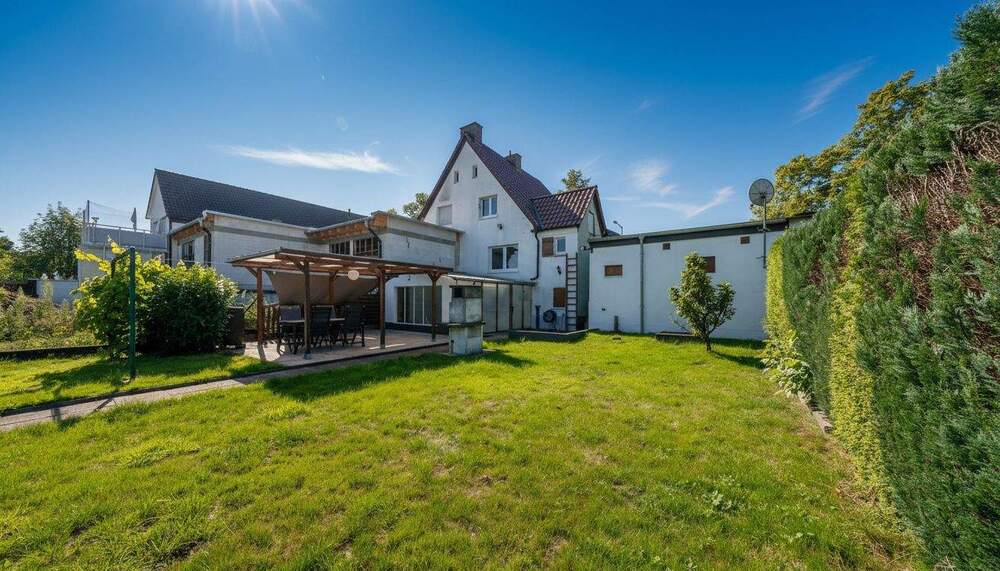 Doppelhaushälfte Lünen Brambauer - 3 Zimmer, 66 m&sup2;, 239.000&euro; | Angebot:25689560