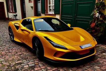 Ferrari F8 Spider 1.600 km 359.000 &euro; Gladbeck, Stadt 45966