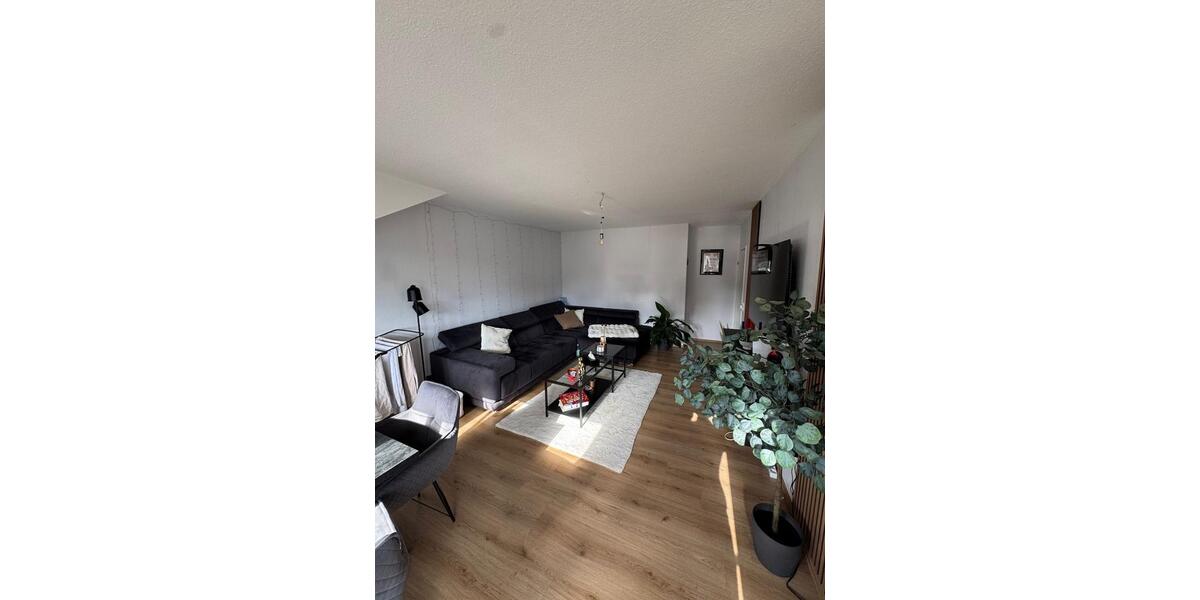 Dachgeschoßwohnung Dortmund Hörde - 2.5 Zimmer, 55 m&sup2;, 680&euro; | Angebot:26689294
