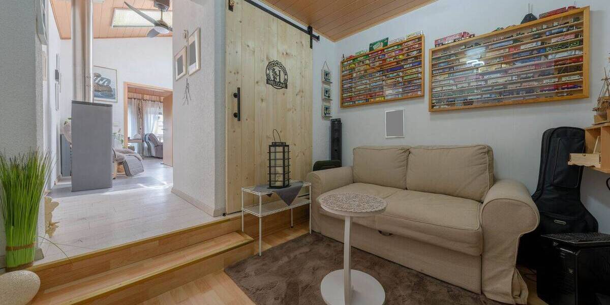 Etagenwohnung Lünen - 3 Zimmer, 104 m&sup2;, 189.000&euro; | Angebot:25819728