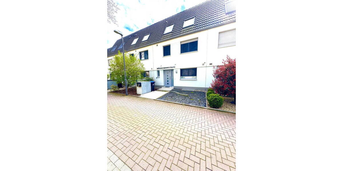 Reihenmittelhaus Essen Altendorf - 6 Zimmer, 144 m&sup2;, 599.000&euro; | Angebot:26027969