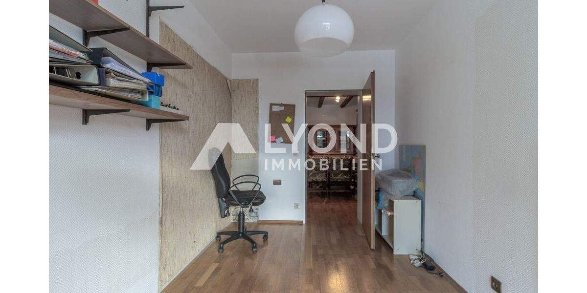 Etagenwohnung Hagen / Hohenlimburg Hohenlimburg - 5 Zimmer, 131 m&sup2;, 229.000&euro; | Angebot:25676930