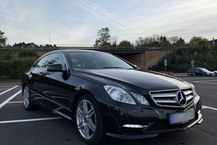 Mercedes-Benz E 250 136.000 km 16.500 &euro; Bochum 44803
