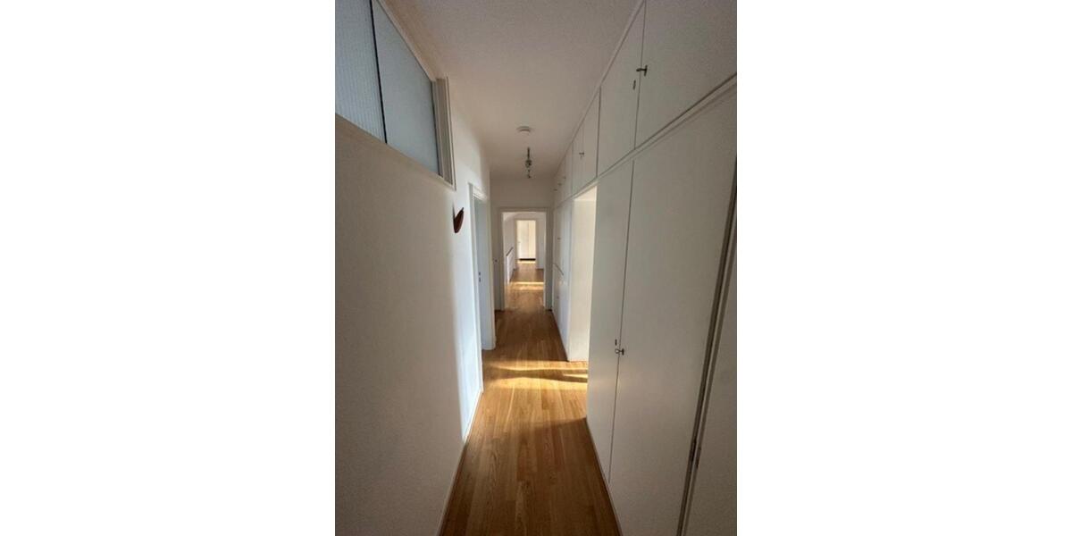 Einfamilienhaus Hagen Hagen-Mitte - 10 Zimmer, 260 m&sup2;, 569.000&euro; | Angebot:25294702