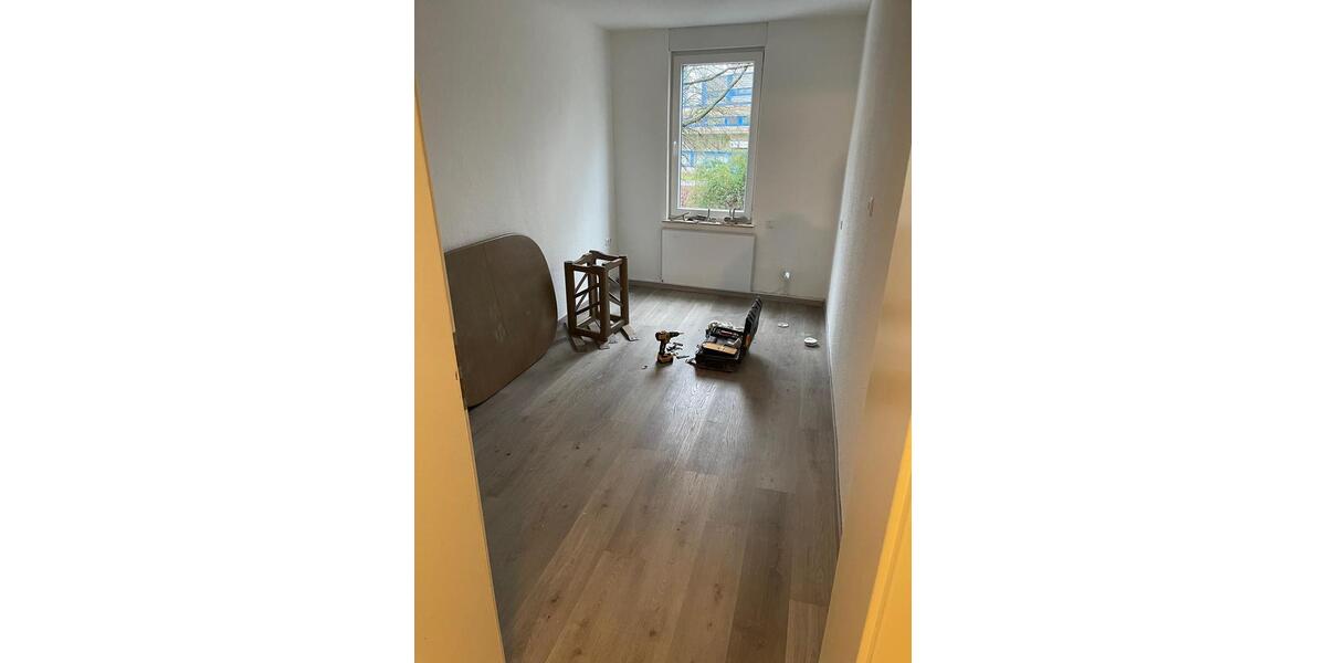 Etagenwohnung Essen Stadtbezirk IV - 3 Zimmer, 75 m&sup2;, 675&euro; | Angebot:25636028