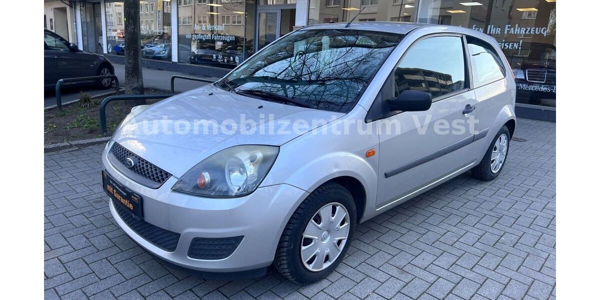 Ford Fiesta 125.000 km 1.980 &euro; Recklinghausen 45657