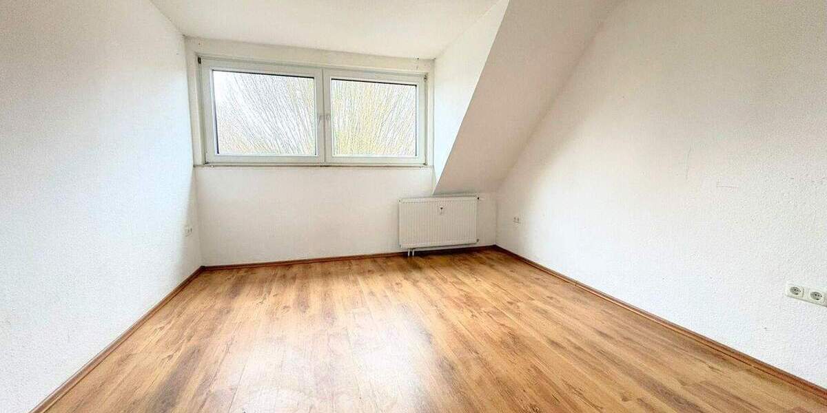 Etagenwohnung Gelsenkirchen Neustadt - 3 Zimmer, 80 m&sup2;, 490&euro; | Angebot:25679212