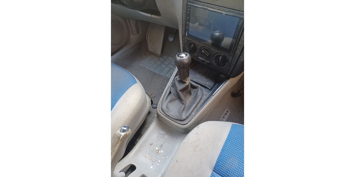 VW Golf 220.000 km 1.500 &euro; Essen 45121