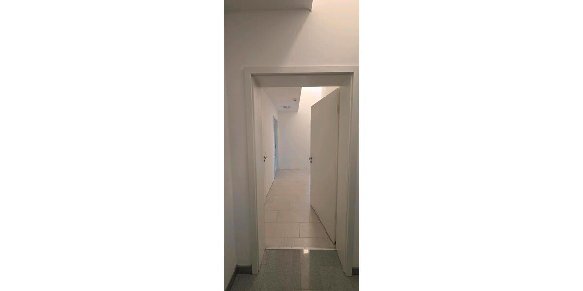 Dachgeschoßwohnung Kamen - 3 Zimmer, 69 m&sup2;, 741&euro; | Angebot:26374093