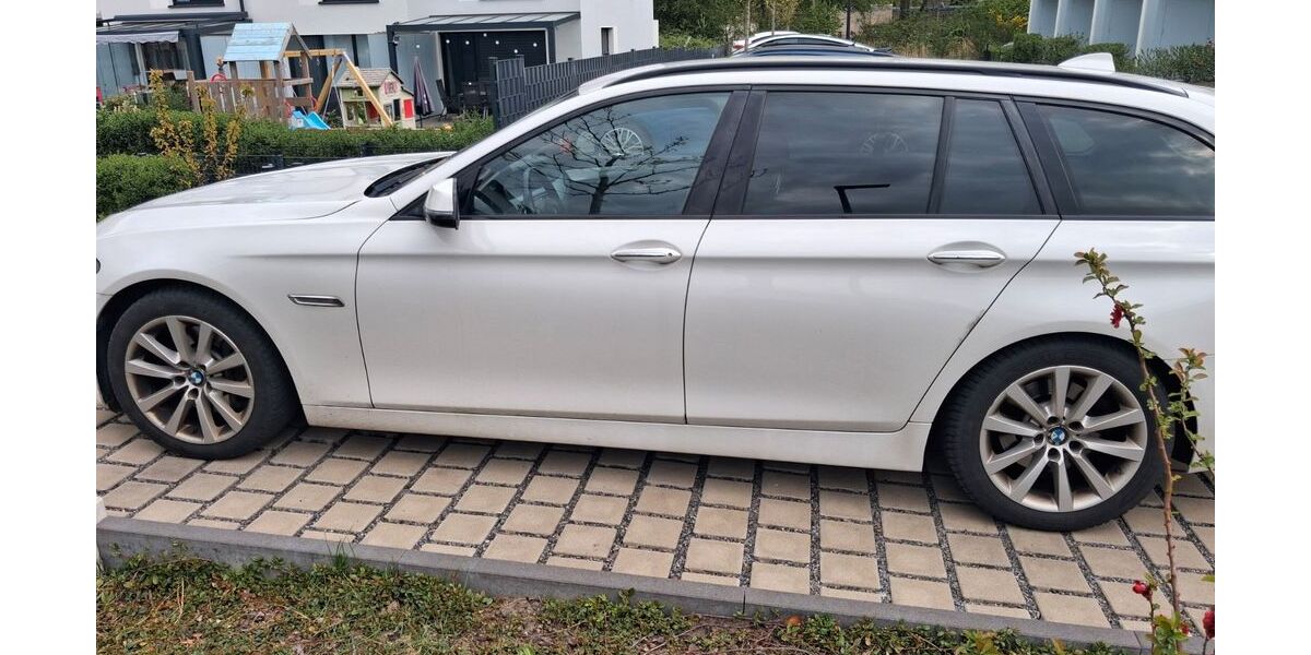 BMW 525 277.000 km 12.500 &euro; Dortmund 44319