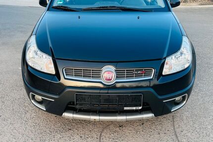 Fiat Sedici 170.000 km 3.550 &euro; Gelsenkirchen 45884